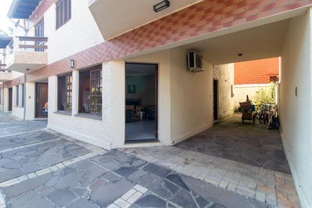 Casa de condomínio para alugar com 190m², 3 quartos e 2 vagas Casa de condomínio para alugar com 190m², 3 quartos e 2 vagasGaragem