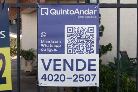 Casa de condomínio para alugar com 190m², 3 quartos e 2 vagas Casa de condomínio para alugar com 190m², 3 quartos e 2 vagasPlaca