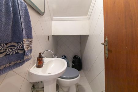 Casa de condomínio para alugar com 190m², 3 quartos e 2 vagas Casa de condomínio para alugar com 190m², 3 quartos e 2 vagasLavabo