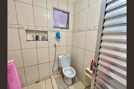 Casa para alugar com 90m², 2 quartos e sem vagaBanheiro