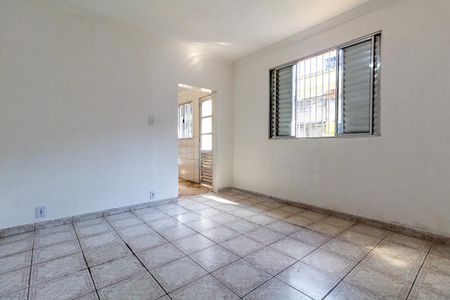 Quarto de casa para alugar com 1 quarto, 40m² em Vila Nhocuné, São Paulo