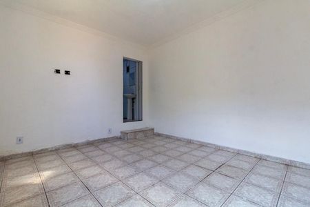 Quarto de casa para alugar com 1 quarto, 40m² em Vila Nhocuné, São Paulo