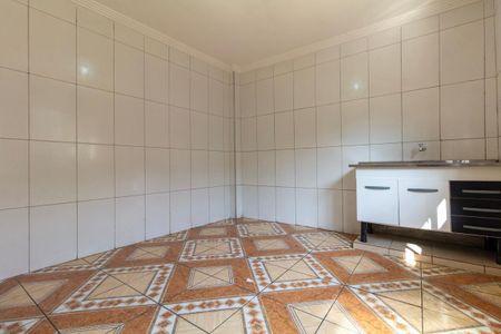 Cozinha de casa para alugar com 1 quarto, 40m² em Vila Nhocuné, São Paulo