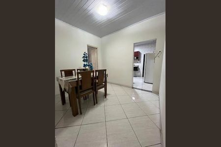 Casa à venda com 3 quartos, 180m² em Km 18, Osasco