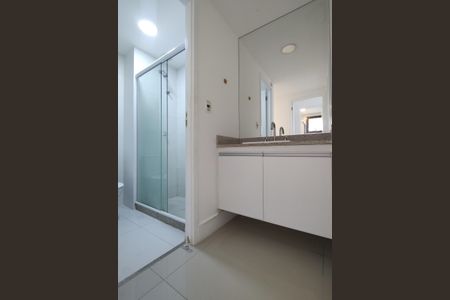 Apartamento para alugar com 60m², 2 quartos e 1 vagaBanheiro Social