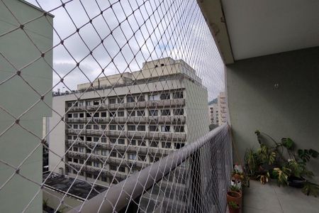 Apartamento para alugar com 60m², 2 quartos e 1 vagaVaranda