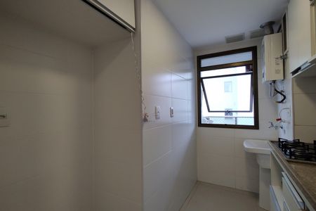 Apartamento para alugar com 60m², 2 quartos e 1 vagaCozinha - Armários