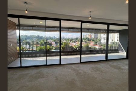 Apartamento à venda com 3 quartos, 176m² em Vila Nova Conceição, São Paulo