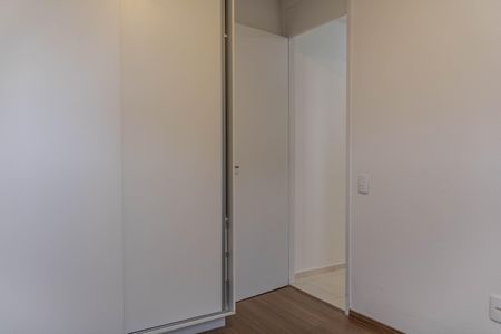 Quarto 1 de apartamento para alugar com 2 quartos, 45m² em Buritis, Belo Horizonte