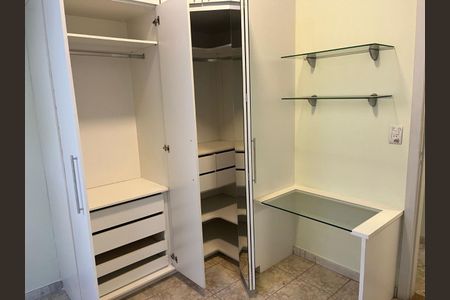 Apartamento à venda com 4 quartos, 120m² em Santa Cruz, Belo Horizonte