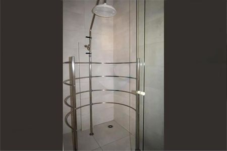 Apartamento à venda com 28m², 1 quarto e 1 vaga