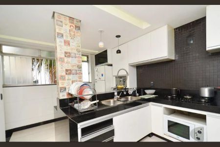 Apartamento à venda com 150m², 4 quartos e 2 vagas