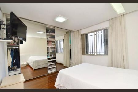 Apartamento à venda com 4 quartos, 150m² em Nova Floresta, Belo Horizonte