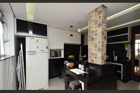 Apartamento à venda com 150m², 4 quartos e 2 vagas