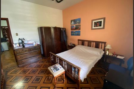 Casa à venda com 12 quartos, 401m² em Floresta, Belo Horizonte