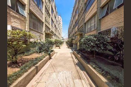 Apartamento à venda com 54m², 1 quarto e 1 vaga