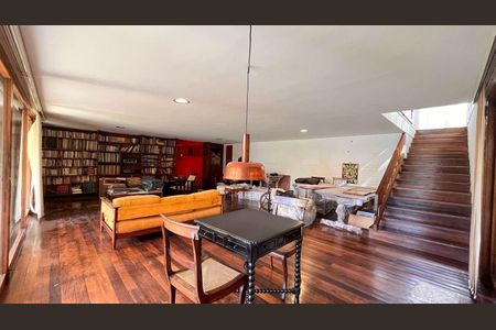 Casa à venda com 4 quartos, 1000m² em Cidade Jardim, Belo Horizonte