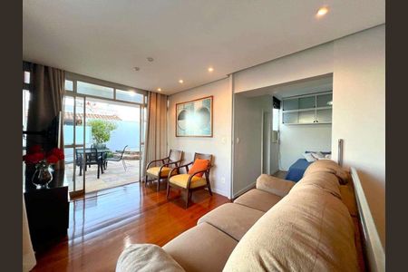 Apartamento à venda com 3 quartos, 112m² em Funcionários, Belo Horizonte