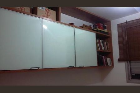 Casa à venda com 3 quartos, 260m² em Pestana, Osasco