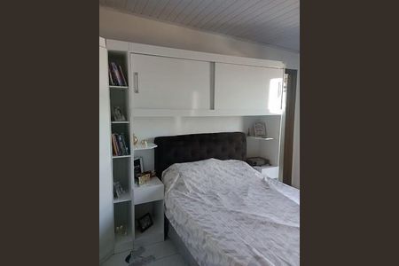 Casa à venda com 3 quartos, 260m² em Pestana, Osasco