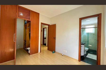 Apartamento à venda com 3 quartos, 122m² em São Paulo, Belo Horizonte