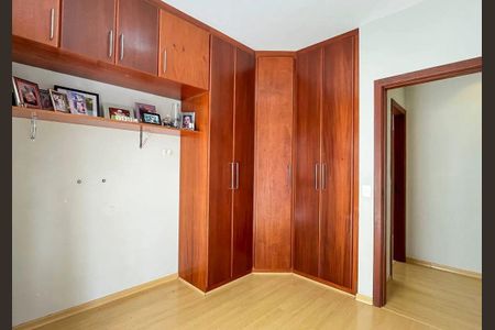 Apartamento à venda com 3 quartos, 122m² em São Paulo, Belo Horizonte