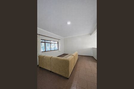 Casa para alugar com 192m², 3 quartos e 3 vagas Casa para alugar com 192m², 3 quartos e 3 vagasSala