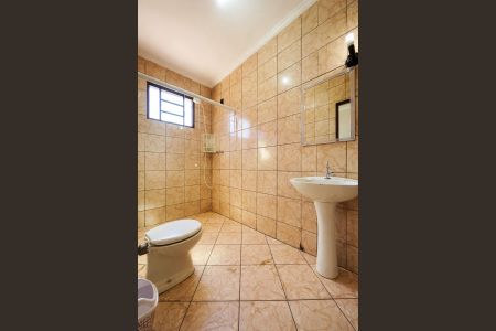 Casa para alugar com 192m², 3 quartos e 3 vagas Casa para alugar com 192m², 3 quartos e 3 vagasBanheiro