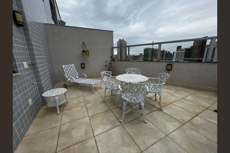 Apartamento à venda com 3 quartos, 204m² em Centro, Belo Horizonte