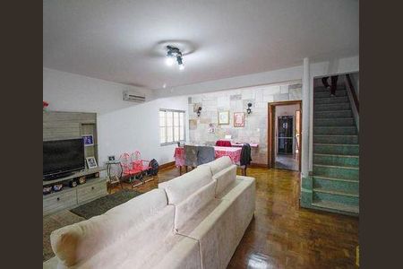 Casa à venda com 3 quartos, 273m² em Vila Anglo Brasileira, São Paulo