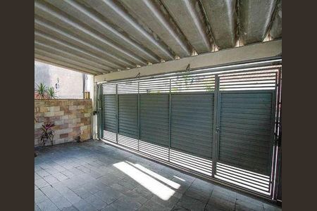 Casa à venda com 3 quartos, 273m² em Vila Anglo Brasileira, São Paulo