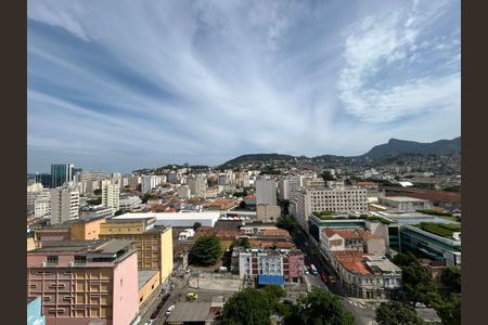 Apartamento à venda com 71m², 2 quartos e sem vaga