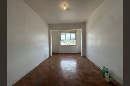Apartamento à venda com 71m², 2 quartos e sem vaga