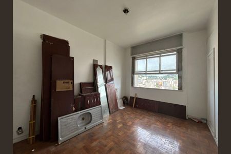 Apartamento à venda com 71m², 2 quartos e sem vaga