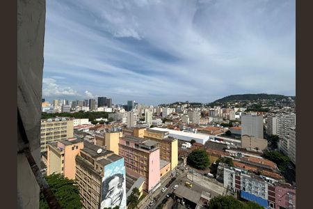 Apartamento à venda com 71m², 2 quartos e sem vaga