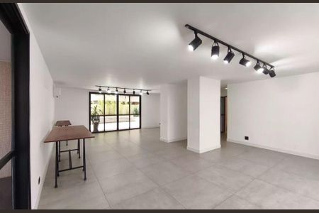 Apartamento à venda com 2 quartos, 75m² em Tijuca, Rio de Janeiro