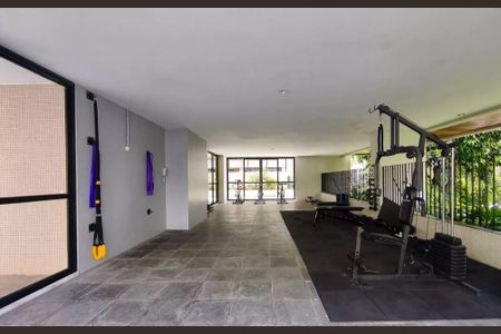 Apartamento à venda com 75m², 2 quartos e 1 vaga