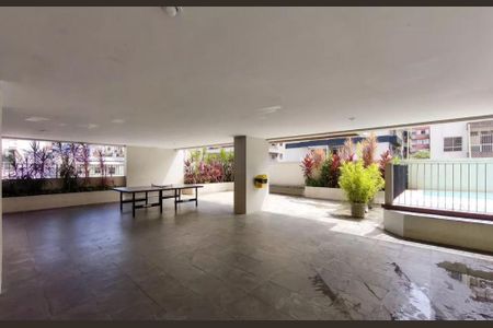 Apartamento à venda com 75m², 2 quartos e 1 vaga