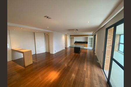 Apartamento à venda com 192m², 3 quartos e 4 vagas