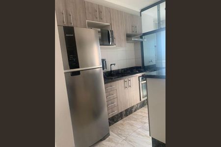 Apartamento à venda com 2 quartos, 46m² em Padroeira, Osasco