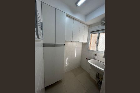 Apartamento à venda com 3 quartos, 85m² em Jardim Tupanci, Barueri