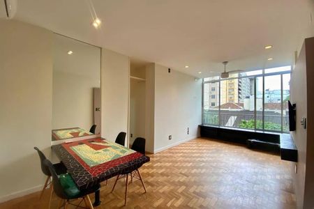 Apartamento à venda com 2 quartos, 68m² em Copacabana, Rio de Janeiro