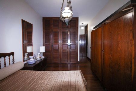 Casa à venda com 4 quartos, 715m² em São Bento, Belo Horizonte