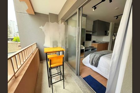 Apartamento à venda com 30m², 1 quarto e sem vaga