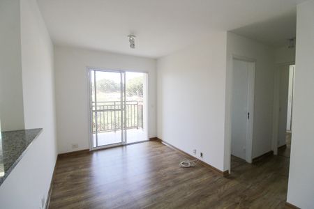 Sala de apartamento para alugar com 2 quartos, 75m² em Vila Polopoli, São Paulo