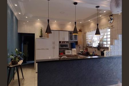 Casa à venda com 3 quartos, 102m² em Bandeiras, Osasco