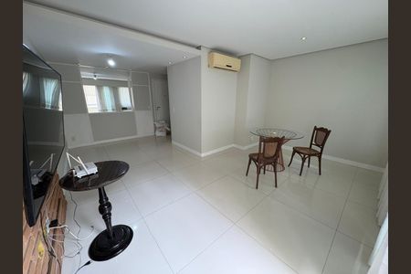 Apartamento à venda com 96m², 2 quartos e 1 vaga