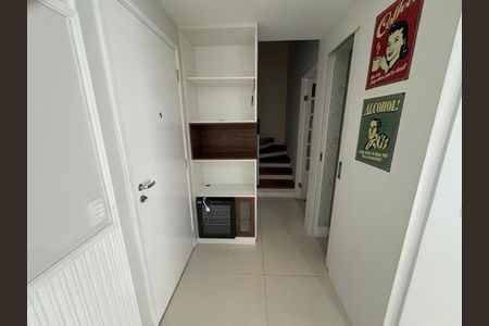 Apartamento à venda com 96m², 2 quartos e 1 vaga