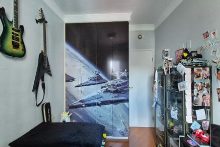 Apartamento à venda com 97m², 3 quartos e 2 vagasQuarto 2 