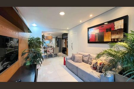 Apartamento à venda com 4 quartos, 107m² em Sion, Belo Horizonte